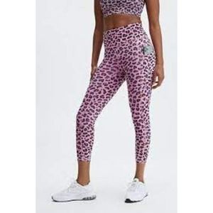 Fabletics Oasis Pocket Capri Rose Pink Leopard High Waist Leggings UPF Large